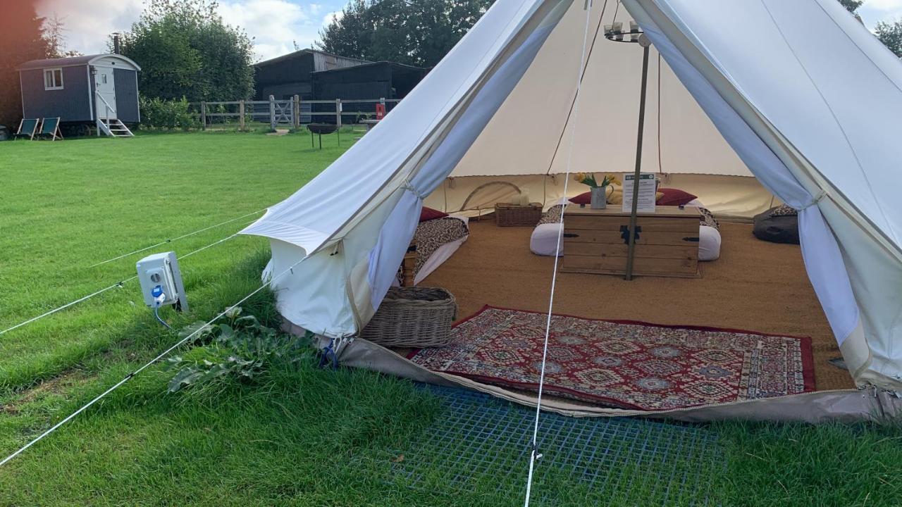 Home Farm Radnage Glamping Bell Tent 2, With Log Burner And Fire Pit Ngoại thất bức ảnh